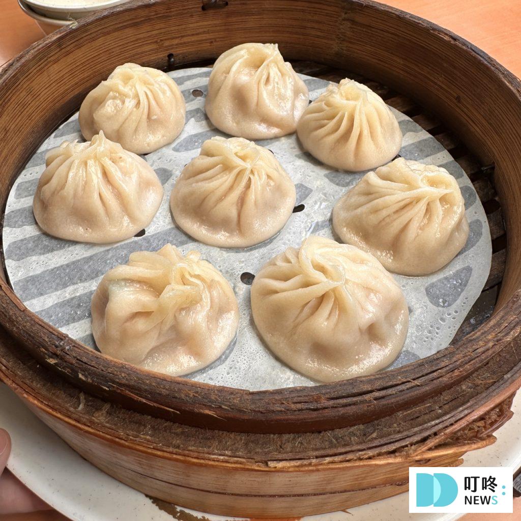 【好公道金雞園】台北必比登美食:深受外國旅客喜愛的中式老字號餐館!小籠包、麻醬麵必點 好公道金雞園_小籠湯包
