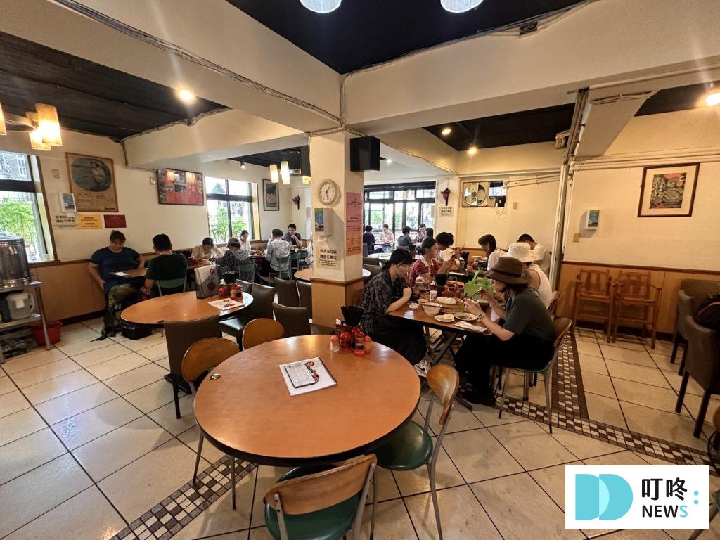 【好公道金雞園】台北必比登美食:深受外國旅客喜愛的中式老字號餐館!小籠包、麻醬麵必點 好公道金雞園_內裝2