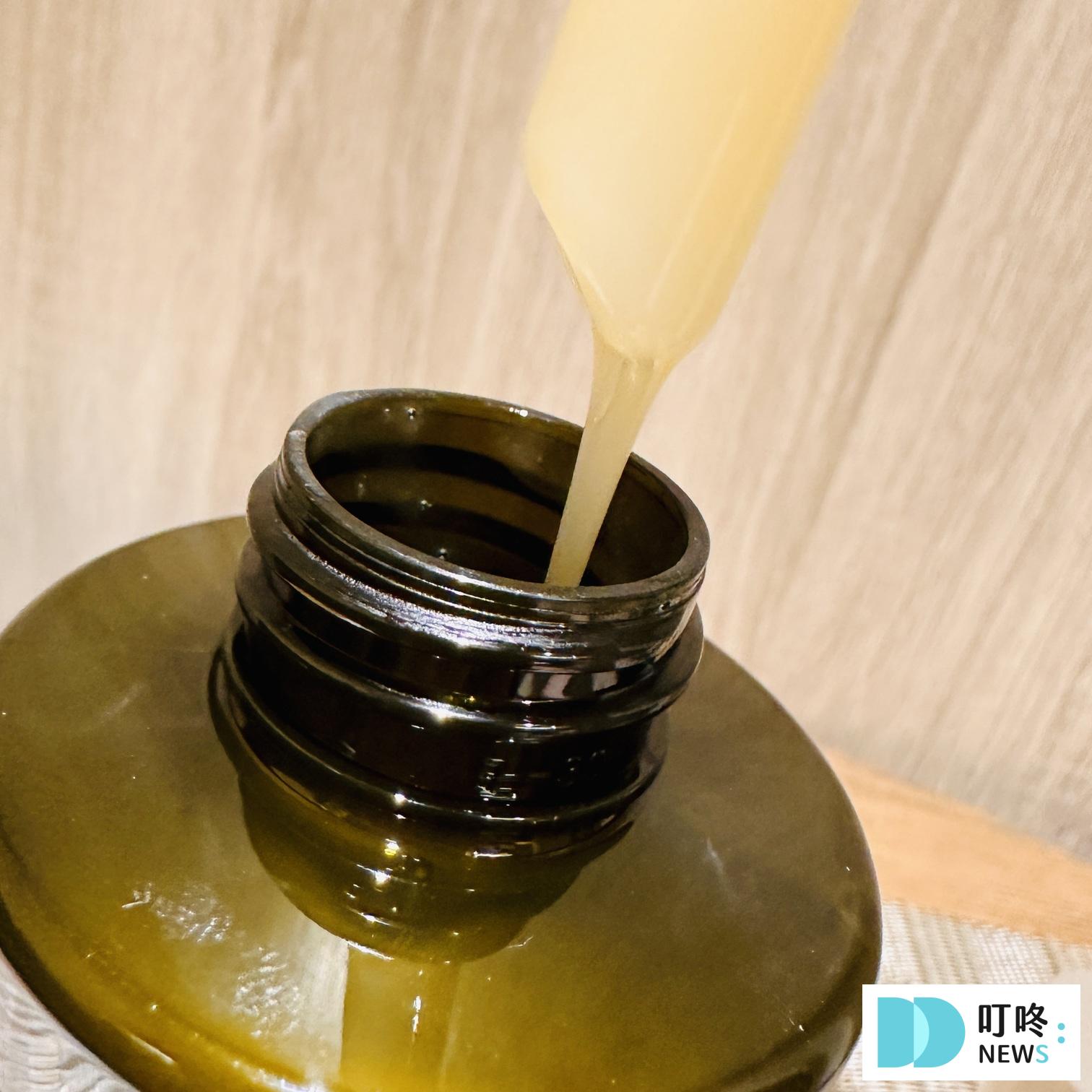 【康定洗髮精】酵素植萃洗髮乳開箱!油頭救星,試用心得完整分享! 康定洗髮精_顏色