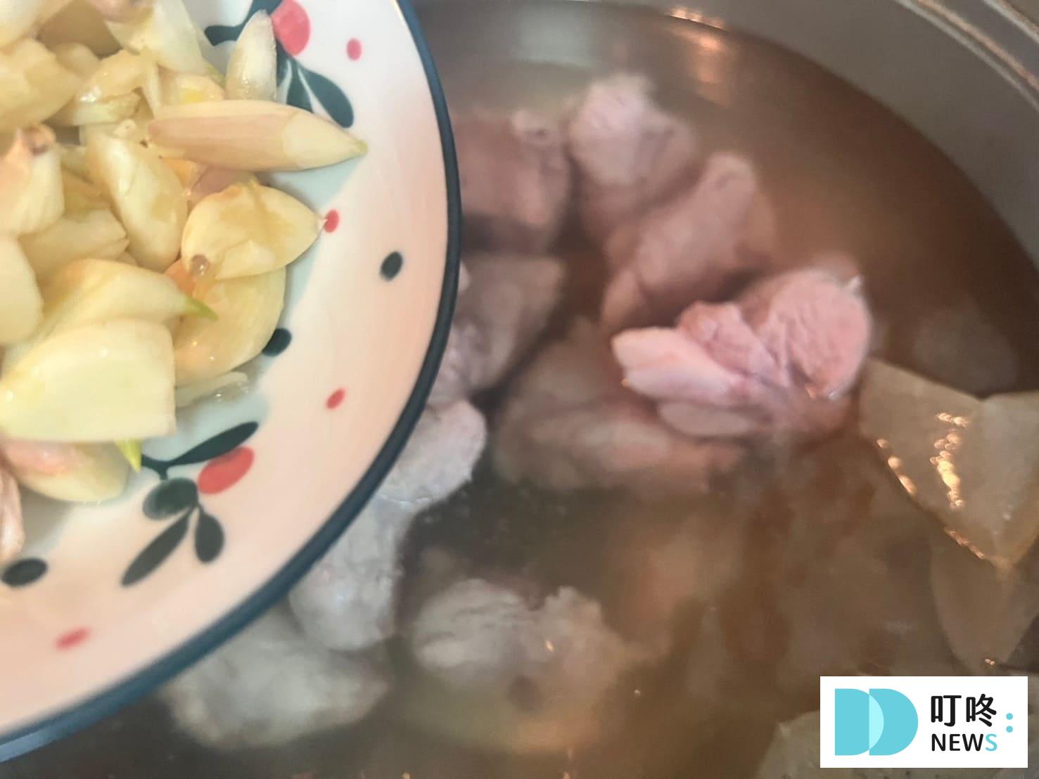 松發肉骨茶包|真實開箱心得評價,新加坡必吃肉骨茶怎麼煮、哪裡買一次看 叮咚News|分享新奇與樂趣