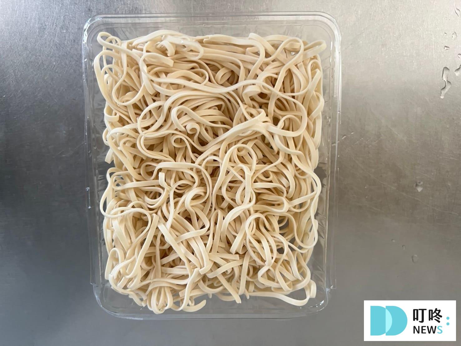 詹麵茄燒湯麵|真實開箱評價,網推必買湯麵,怎麼烹調、哪裡買一次看 叮咚News|分享新奇與樂趣