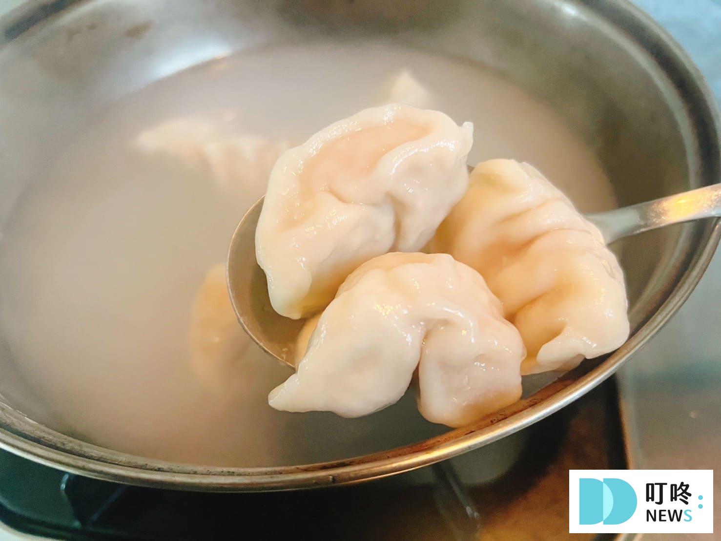 萬萬兩水餃|真實開箱烹煮方法與心得評價,ptt、dcard好評水餃推薦 萬萬兩水餃|開箱心得評價-烹煮方法